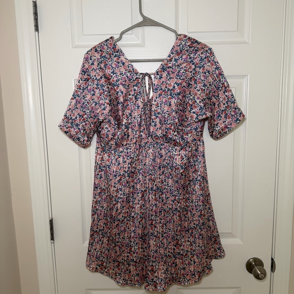 Lulu’s Floral Babydoll Dress - Picture 5 of 5